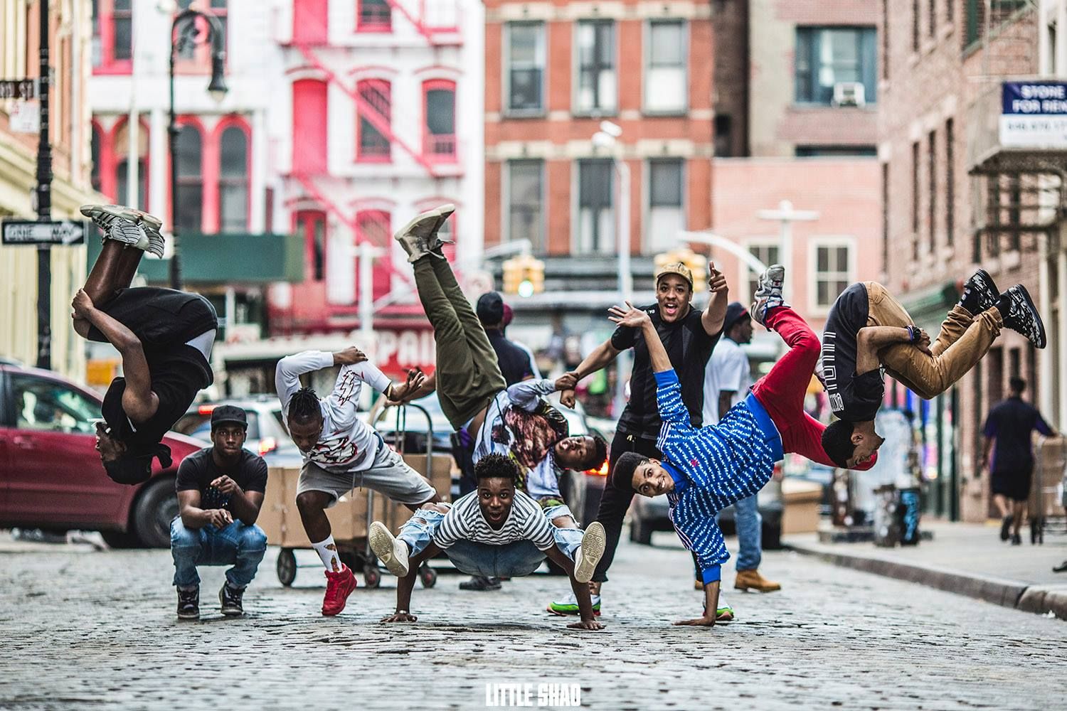 Un crew de breakers dans les rues de New York