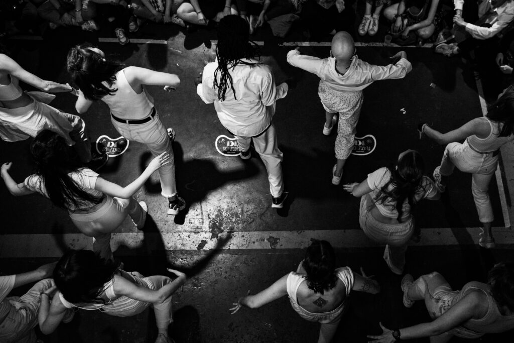 un show de danseurs pour un Team Building RSE