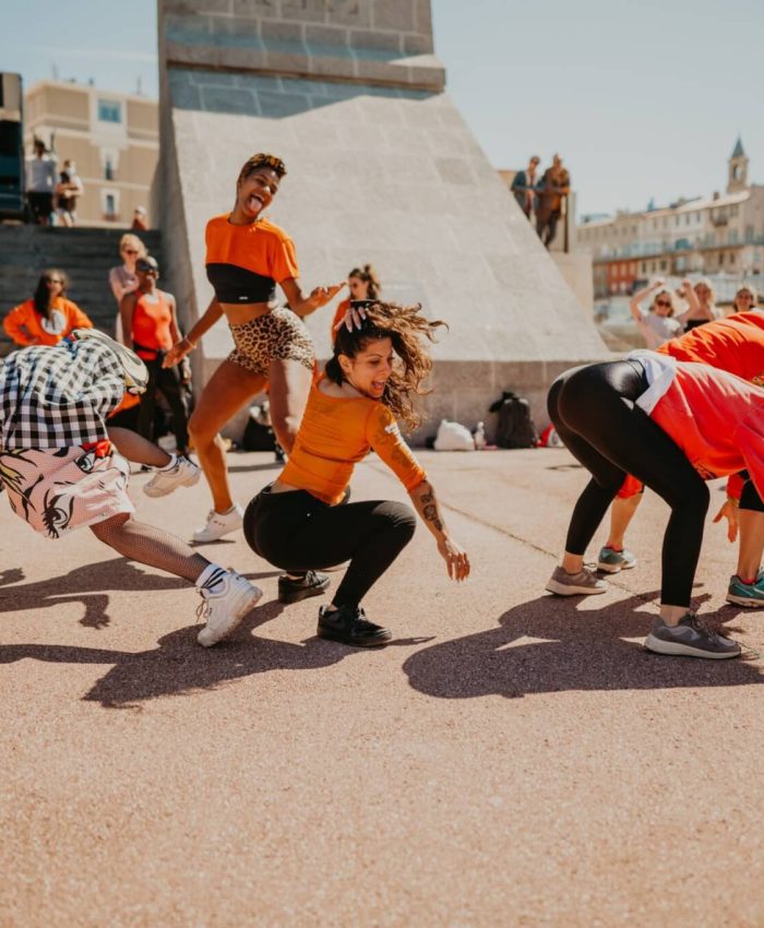 L’afrovibe : quand l’énergie de la danse euphorise le fitness