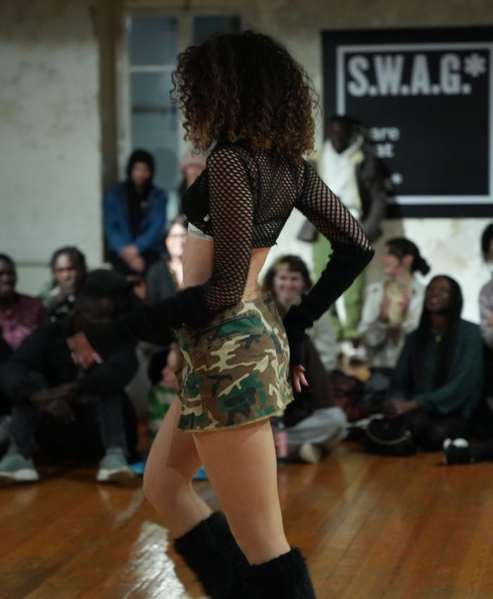 EVJF Marseille : Marquez le coup avec un atelier danse à S.W.A.G. Studio